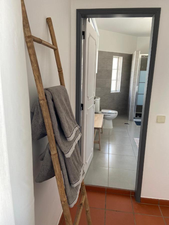 Guesthouse Releash Aljezur Esterno foto